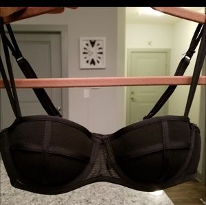 Discontinued triangl  BRA